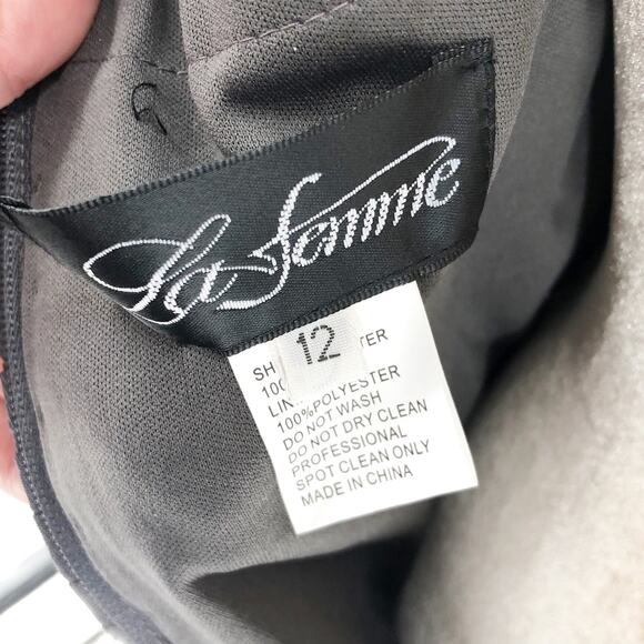 LA FEMME 30384 Ruched Twist Column Gown Size 12 Gunmetal Lace Net Jersey NWOT - Picture 12 of 12